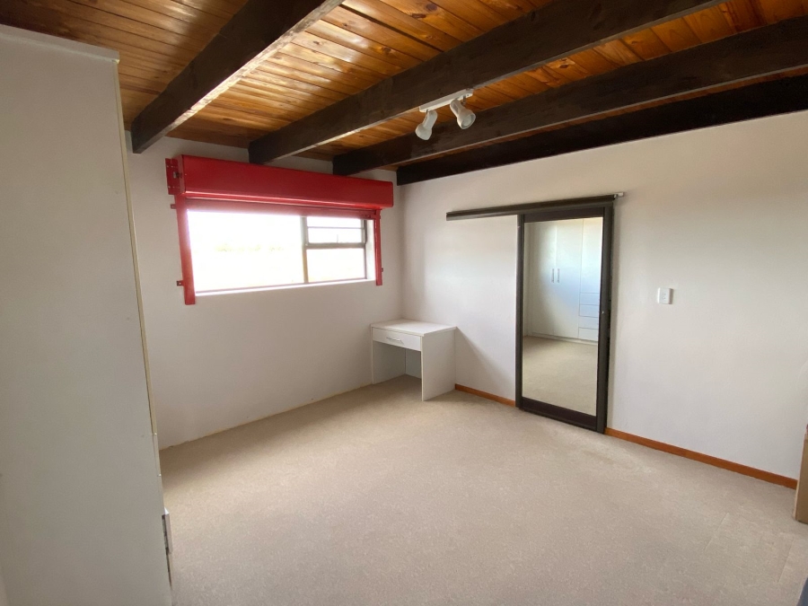 3 Bedroom Property for Sale in Hartebeesfontein Western Cape